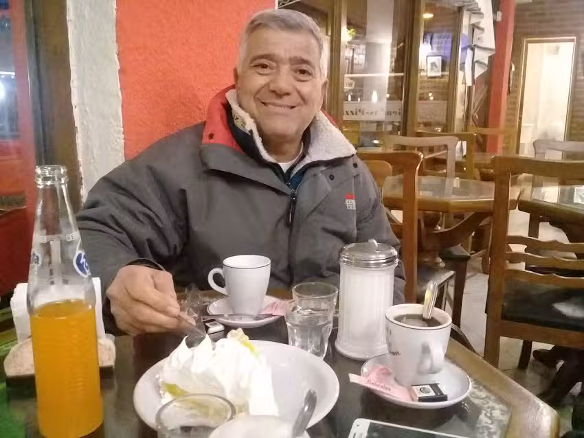 4 HNOS. FERRETERA y CORRALON