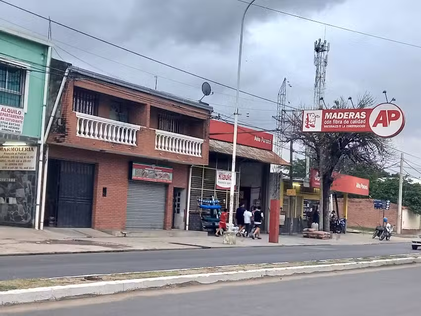 Alto Paran&aacute;