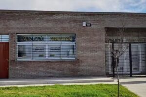 Cerrajer&iacute;a y Ferreter&iacute;a Alvear