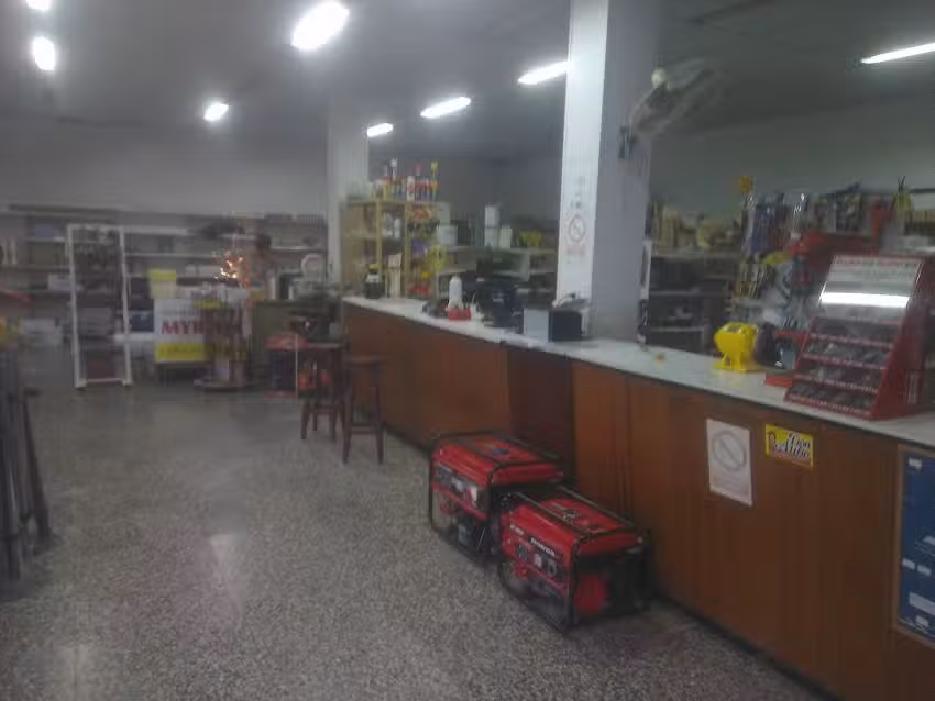 Cooperativa Agropecuaria Las Bre&ntilde;as LTDA, Ferreteria.