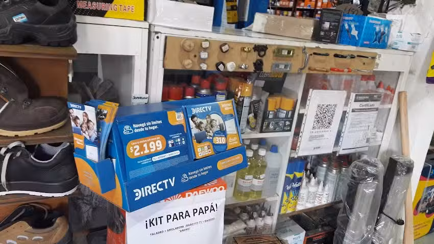 Corral&oacute;n Ferreter&iacute;a Lubricentro San Carlos Sur