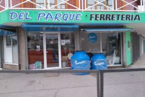 Del Parque Ferreteria
