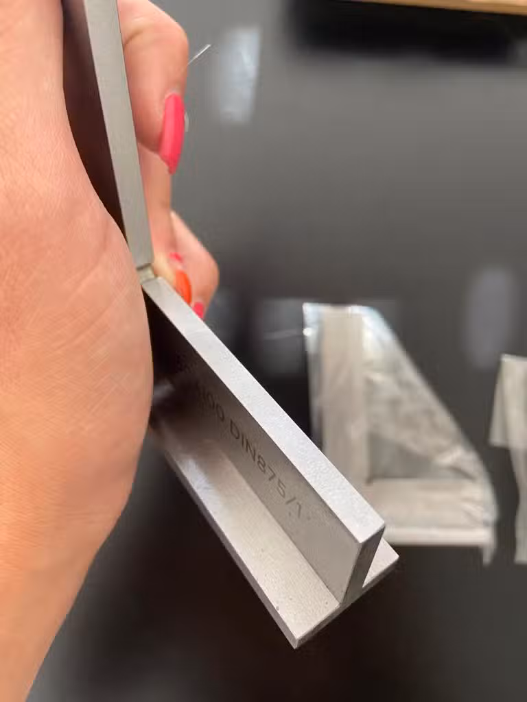 F&Aacute;BRICA BERRETTI