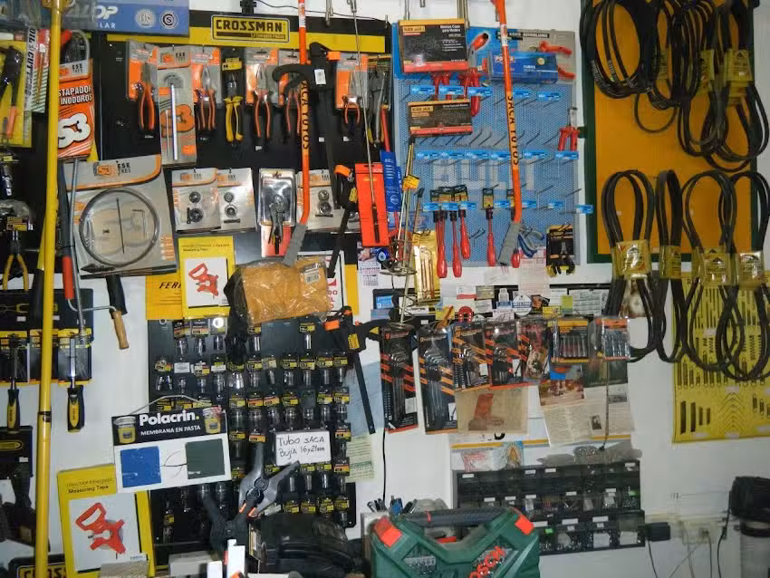 Ferreter&iacute;a 60Segundos Hogar / Obras / Industria