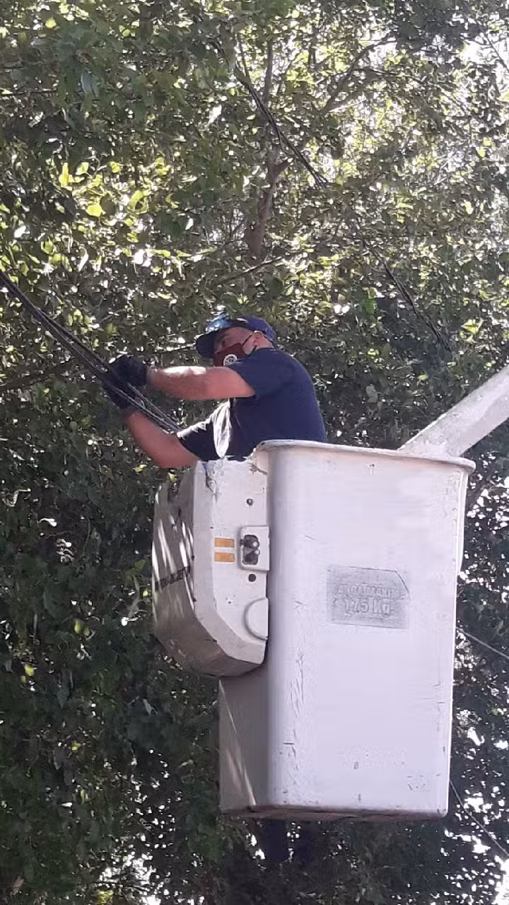 Ferreter&iacute;a &laquo;Casa Bruzzone&raquo;