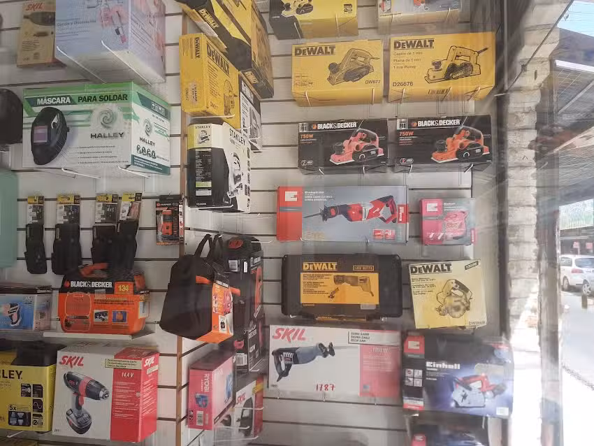 Ferreter&iacute;a Centro