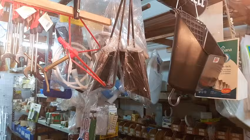 Ferreteria Cerrajeria F.F