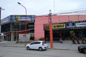 Ferreter&iacute;a Comercial Col&oacute;n