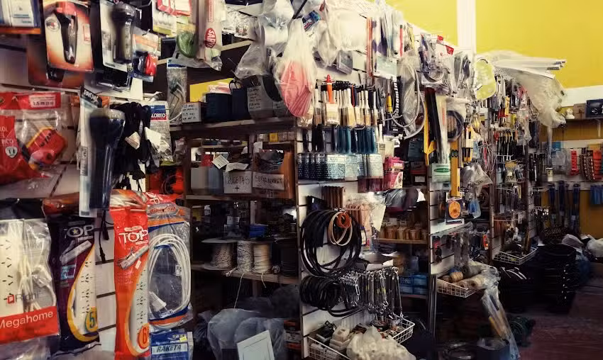 Ferreteria Corralon La Herradura