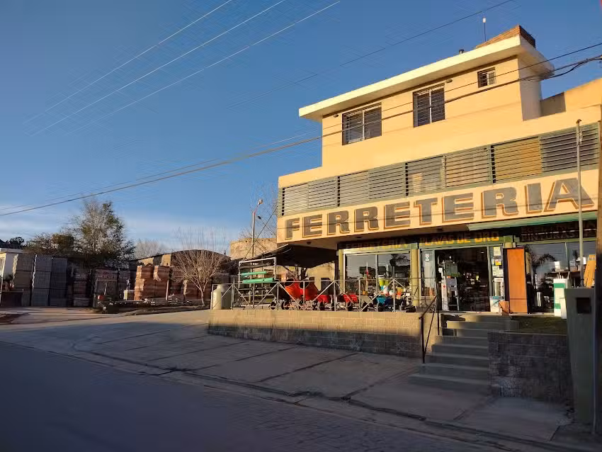 Ferreter&iacute;a- Corral&oacute;n Playas de Oro