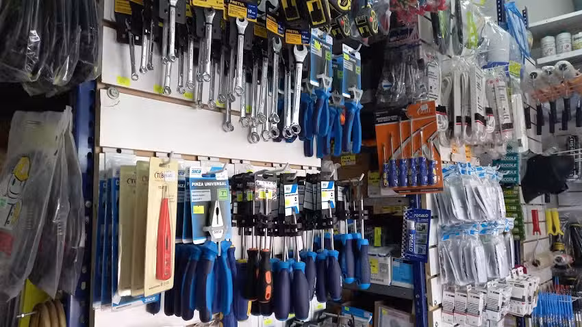 Ferreteria EL CHISPAZO