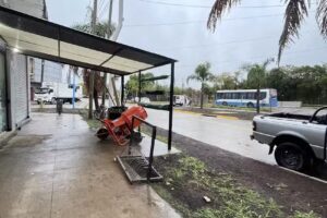 Ferreteria el TRI&Aacute;NGULO