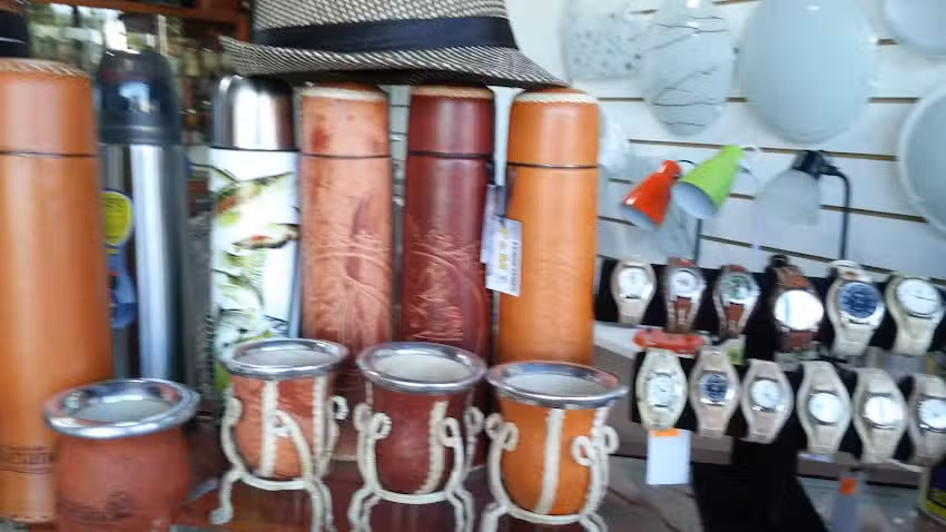 Ferreter&iacute;a FyM Caza-Pesca-Camping