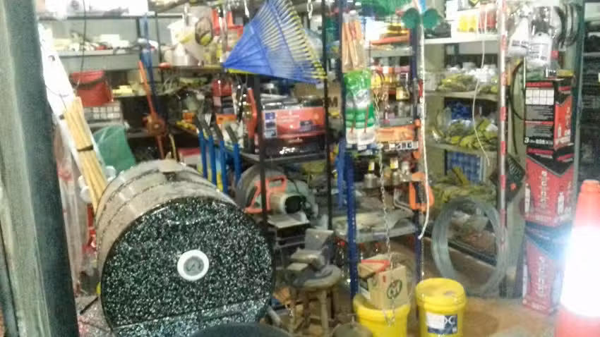 Ferreter&iacute;a herrer&iacute;a carreras sh