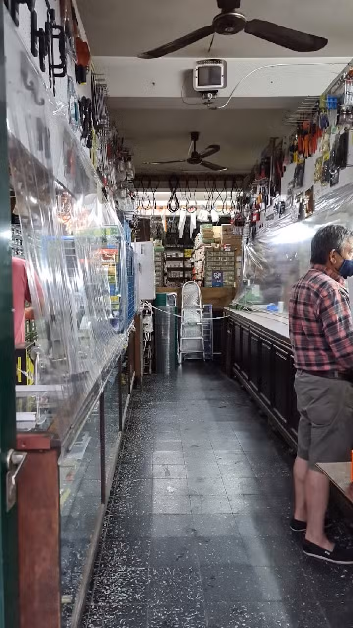 Ferreteria Juan Pradissitto