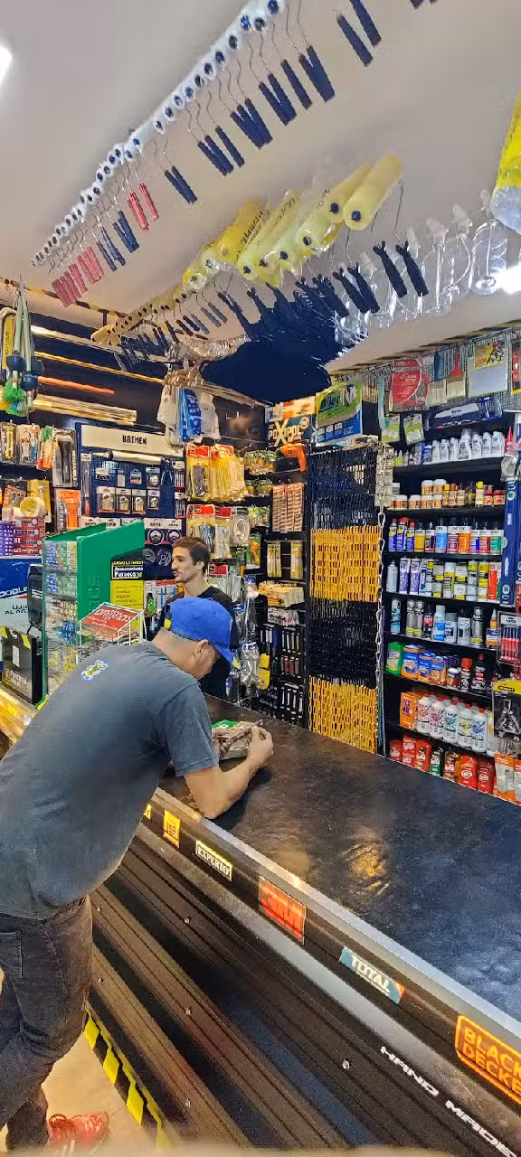 Ferreter&iacute;a Juncal Suc. Barrio Norte