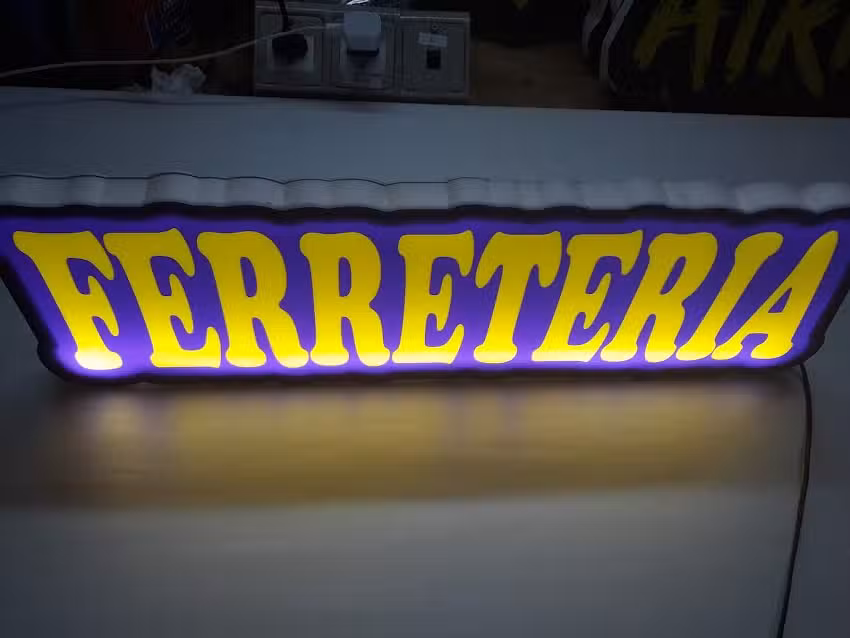 Ferreter&iacute;a La Esquina