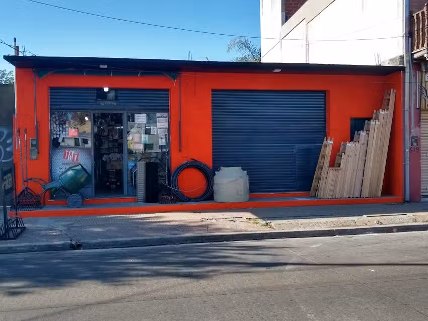 Ferreteria &raquo; La Familia &laquo;