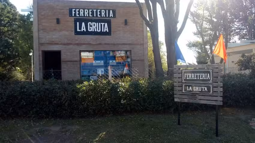 Ferreter&iacute;a La Gruta