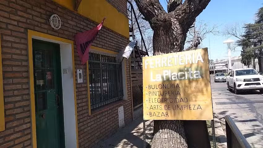 Ferreteria La Placita