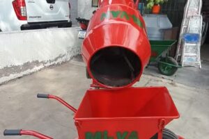 Ferreteria &laquo;Las Ca&ntilde;as&raquo; MI-Van Maquinarias