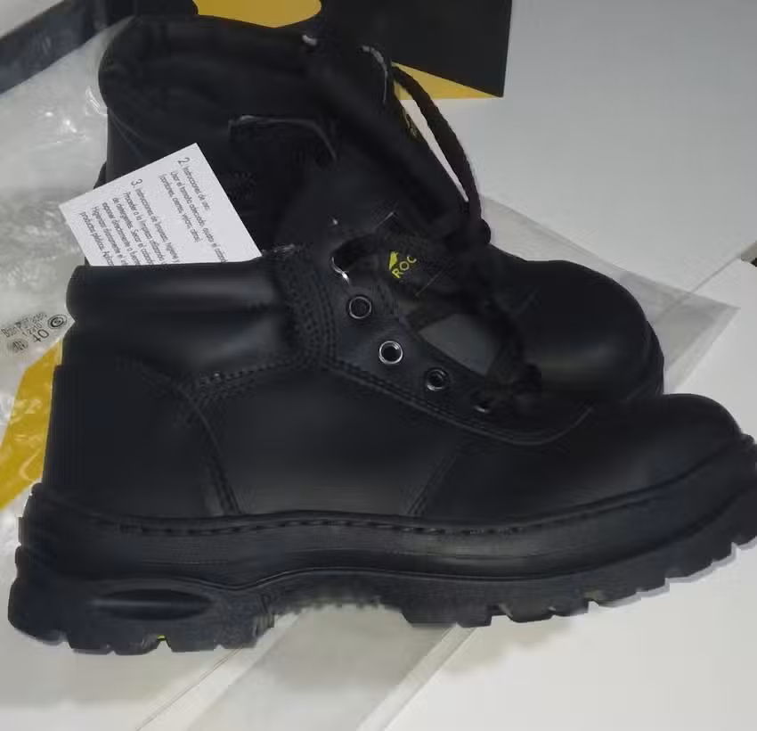 Ferreter&iacute;a &laquo;Lo de Adri&raquo;