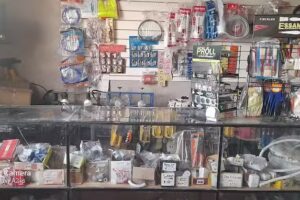 Ferreter&iacute;a Luz y Noam