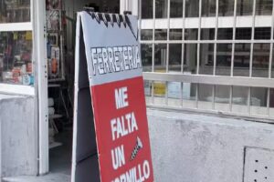 Ferretería Me Falta Un Tornillo
