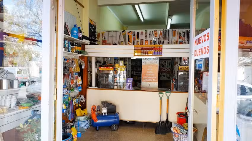 FERRETER&Iacute;A PERU