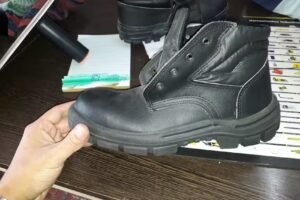 FERRETER&Iacute;A RAFADA