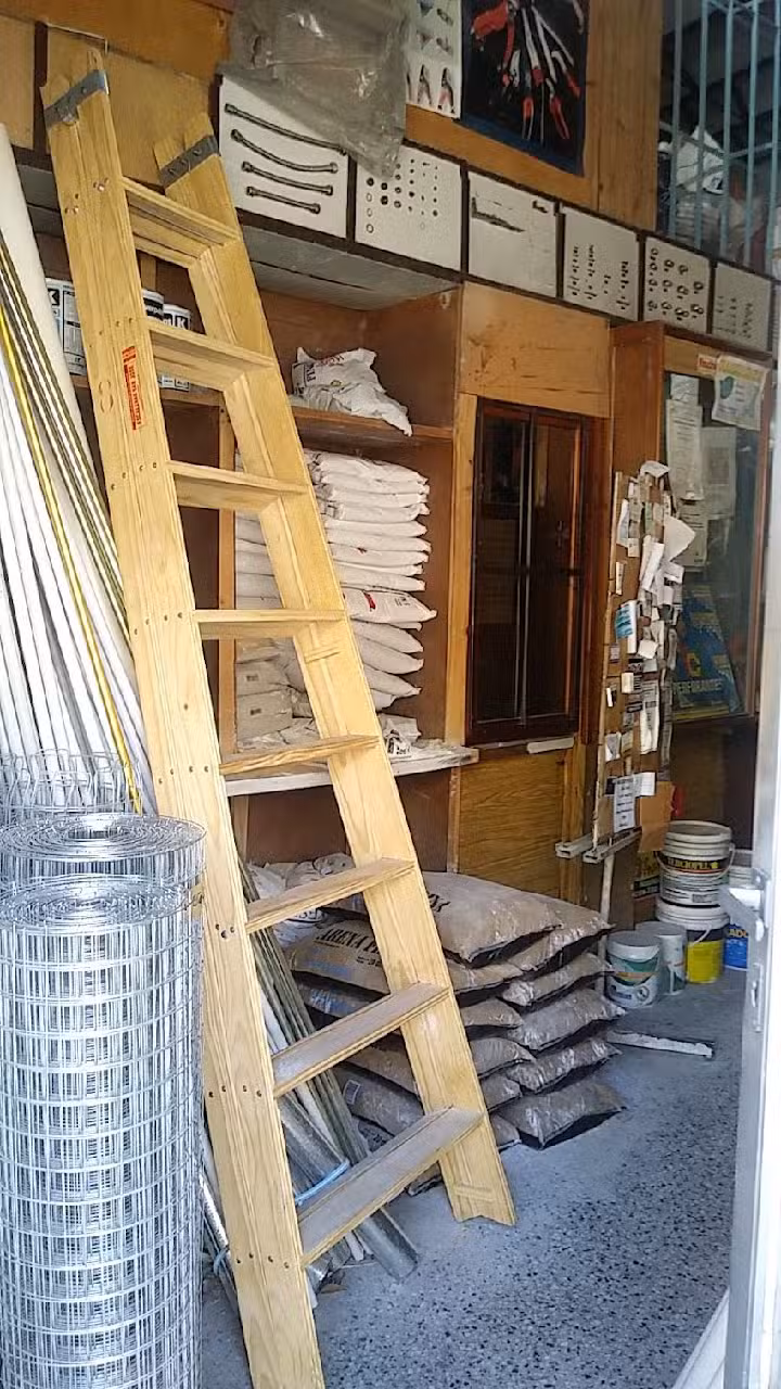 Ferreter&iacute;a &laquo;San Cayetano&raquo; de Lago Carlos J