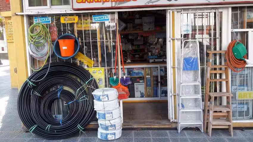 Ferreteria Sanitarios El Cangrejo Electricidad