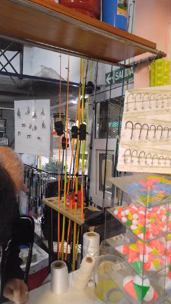 Ferreteria Tata C&oacute;n