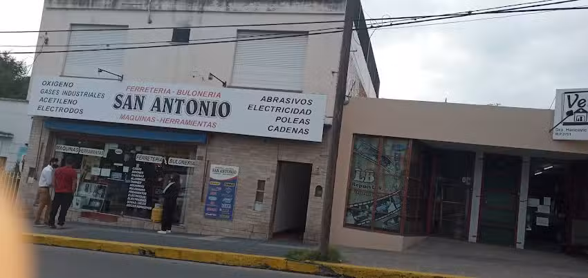 Ferreteria y Buloneria San Antonio