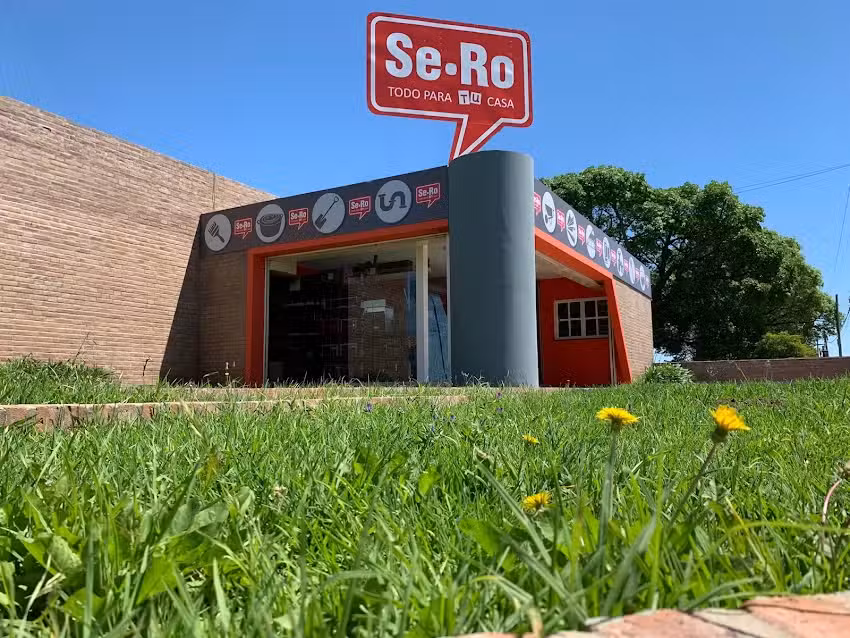 Ferreter&iacute;a y Corral&oacute;n SE-RO