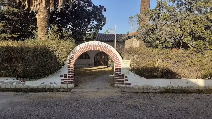 FERRETER&Iacute;A Y CORRALON TRES ESQUINAS