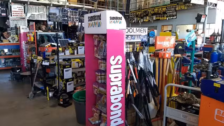 Ferreter&iacute;a y Corral&oacute;n &uml;Vicu&ntilde;a Mackenna&uml;