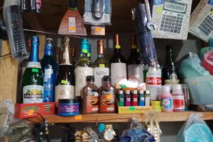 ferreter&iacute;a y maxikiosco RyC