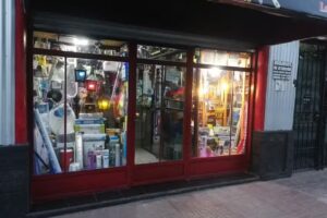 Ferreter&iacute;a y Sanitarios Campi