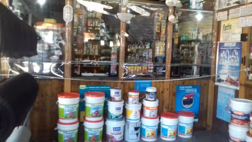 Ferreter&iacute;a y sanitarios Melli