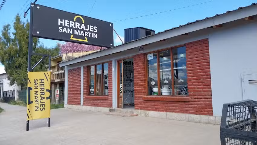 Herrajes San Martin