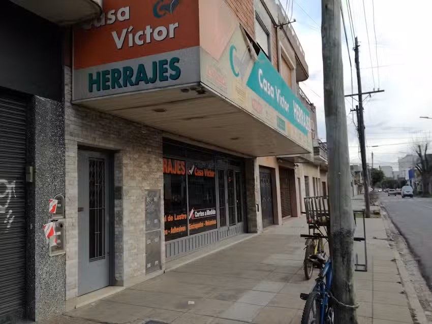 Herrajes Victor