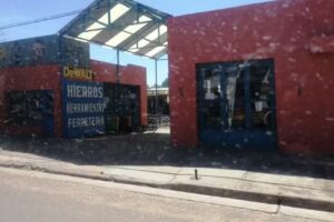 Hierros y Herramientas Checa