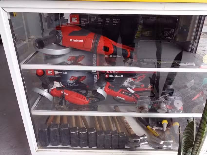 LA CASA DEL CA&Ntilde;ISTA