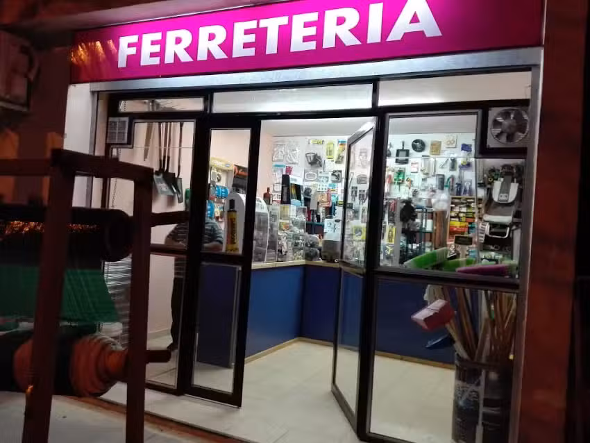 LA FERRETERIA