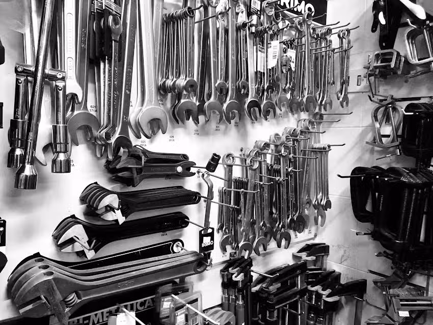 La Ferreter&iacute;a de Villa