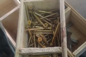 M&S ferreter&iacute;a