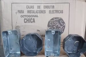 Mini corral&oacute;n Ema